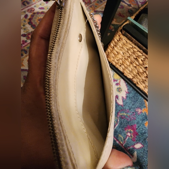 Louis Vuitton Cream Epi Wallet Keychain Cles - Picture 6 of 6